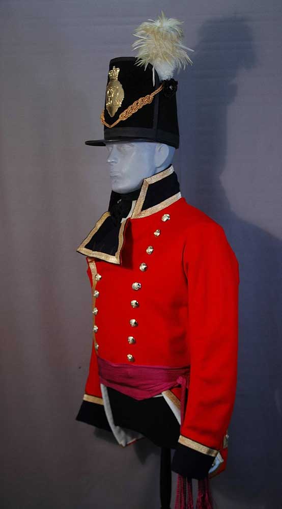 British, 1st Foot Guards, Officer - Click Image to Close