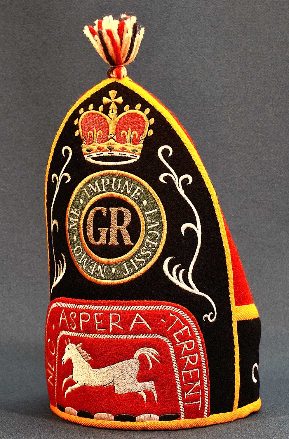 British, 1st Regt (Royal Scots), Grenadier Mitre Cap - Click Image to Close
