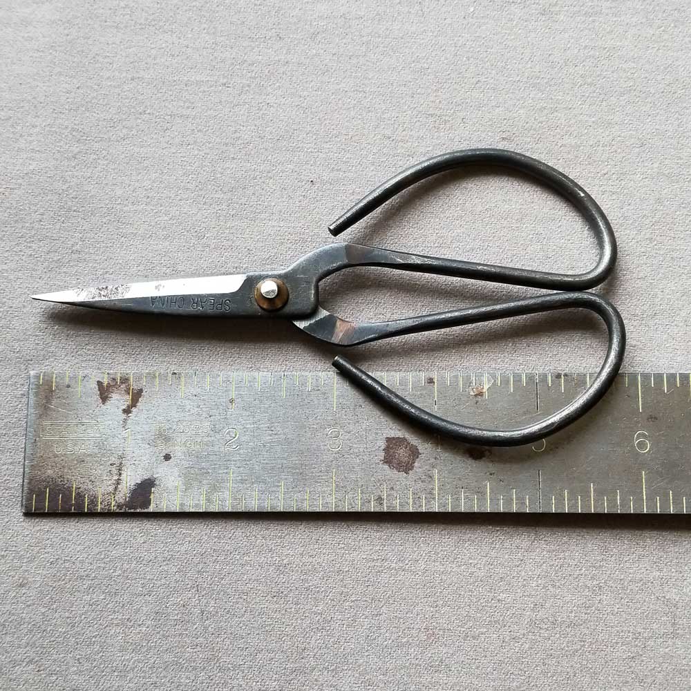 Iron Scissors - Click Image to Close